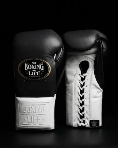 Boxing Gloves Checkmate